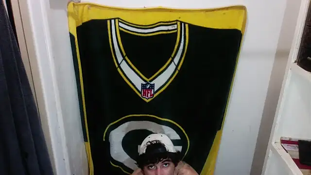 Apeezy14 live sex cam