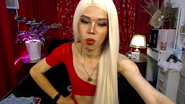 MissTransStella69 live sex cam