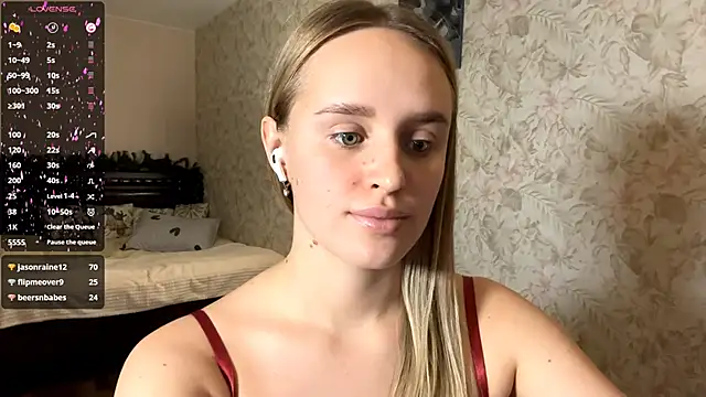 ElisabetLorney live sex cam
