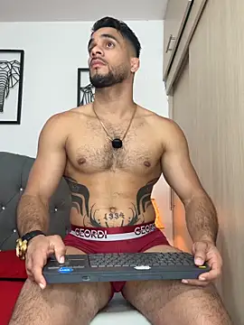 Maximiliano_ford live sex cam