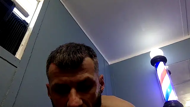 sexyhotstud12 live sex cam