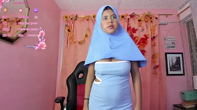 NaylaAbadi live sex cam