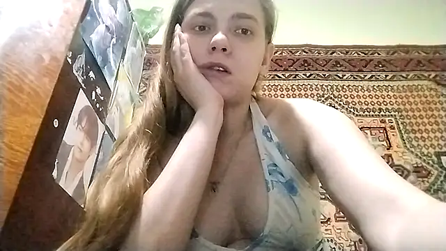 KikiBang live sex cam