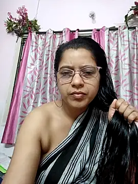 thanusi_2 live sex cam