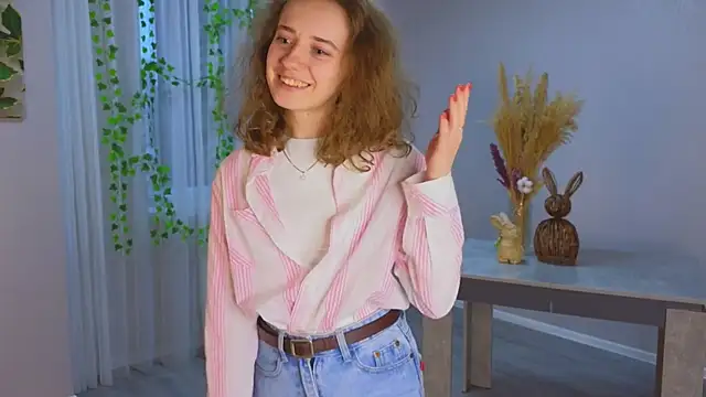 CuteLunette live sex cam