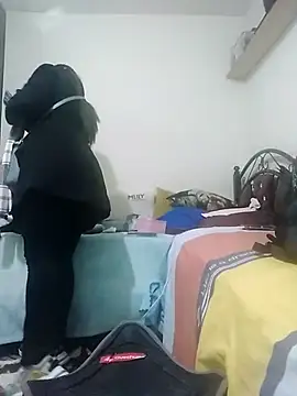 lolo890 live sex cam