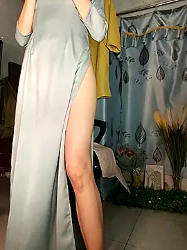 Lucy_limon live sex cam