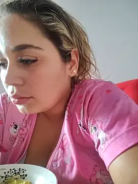 LaurenWelly_'s cam snapshot