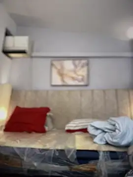 halaaa_1's cam snapshot