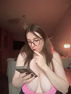 MommmyYummy live sex cam