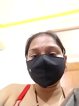 Priyanka_30 live sex cam