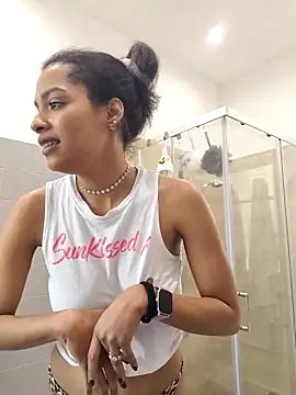 chanell95 live sex cam