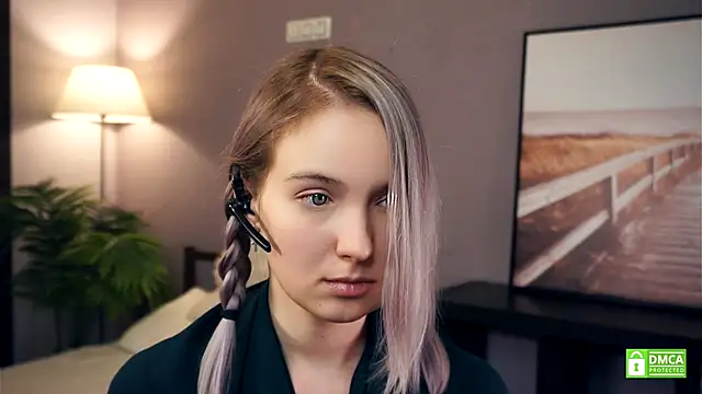 HongTomczak's cam snapshot