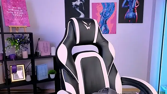 MollyKissy's cam snapshot