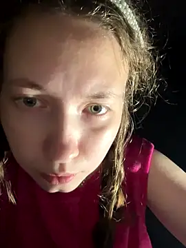 Holy_Poly's cam snapshot