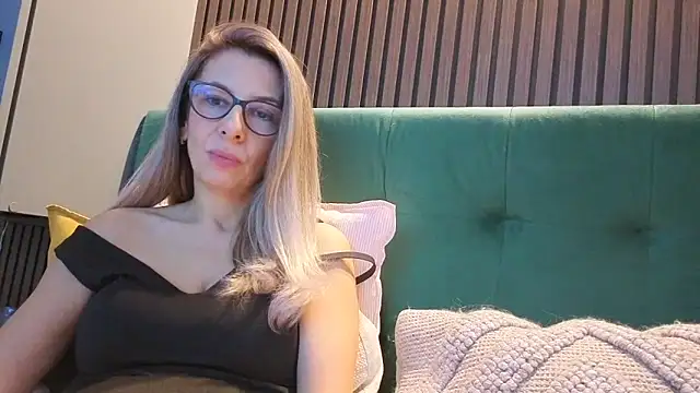 SukyGirl's cam snapshot