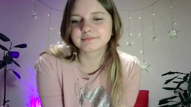 MichelleVibes18's cam snapshot