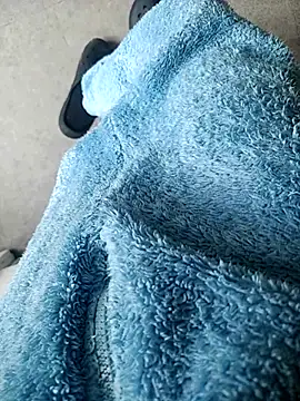 Julie9toma's cam snapshot