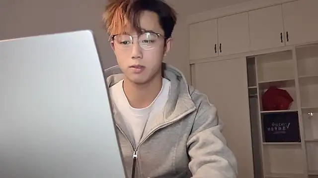 STxuguanhan live sex cam