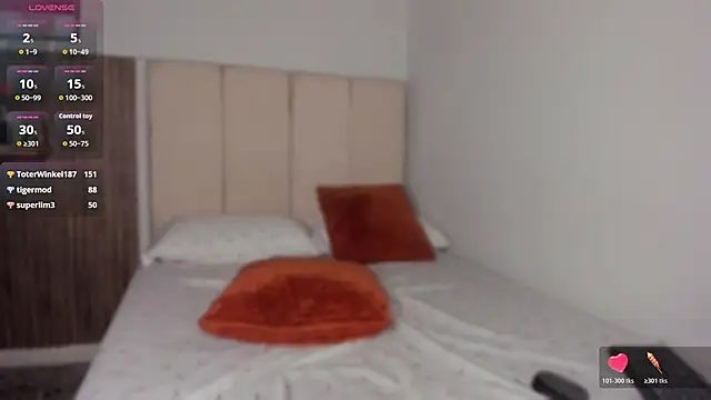 Lunita_naughty's cam snapshot