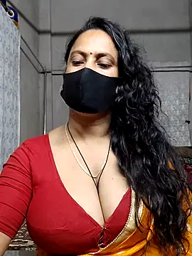 Jyoti_Roy_'s cam snapshot