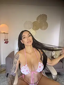 LanaBlue's cam snapshot