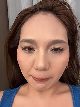 Dujuan-d live sex cam