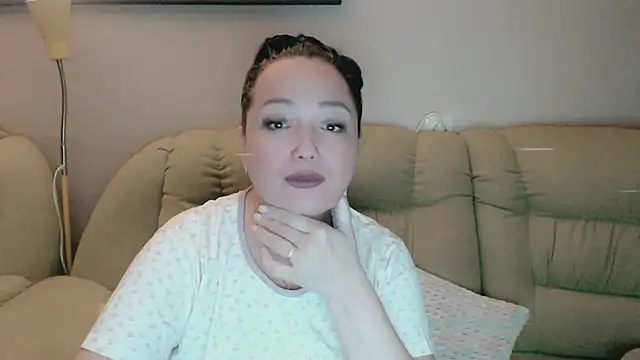 infinity_loveliness live sex cam