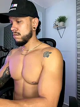 ARON_TAYLER01 live sex cam