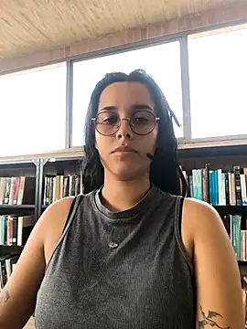 Annya-sweet live sex cam