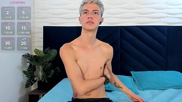 nicktorn live sex cam