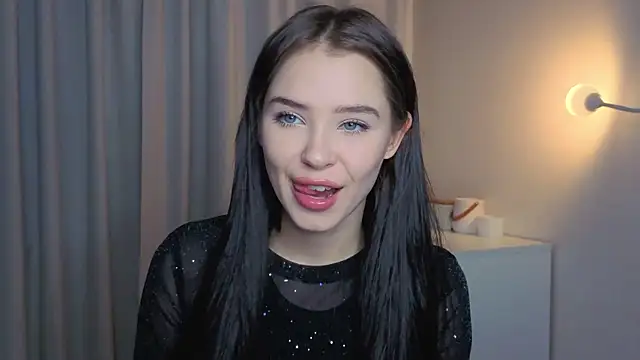 slyshypie's cam snapshot