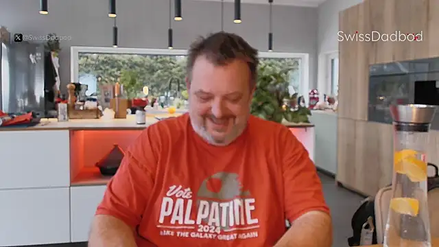 SwissDadbod live sex cam