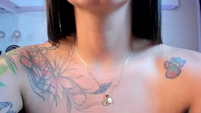 violet_scott's cam snapshot