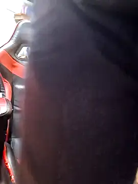 Javier_bear live sex cam