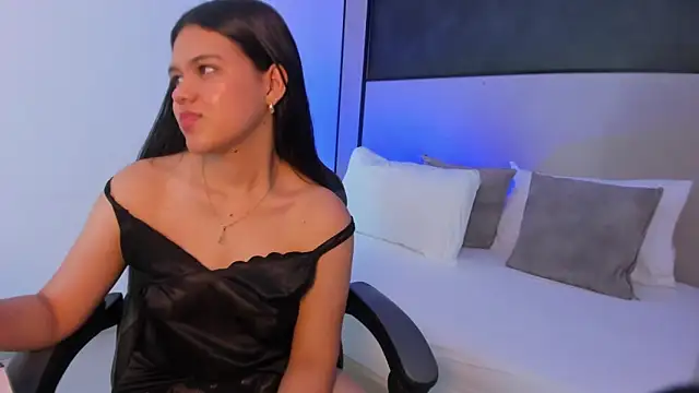 katie_cookiee's cam snapshot