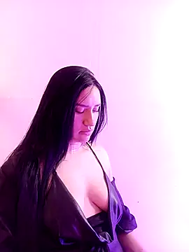 Veronica_Lewis_'s cam snapshot