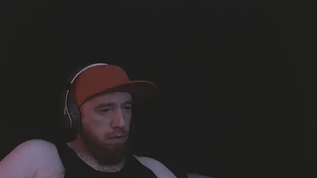 GenitalWars's cam snapshot