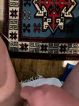 camboys_poyraz's cam snapshot