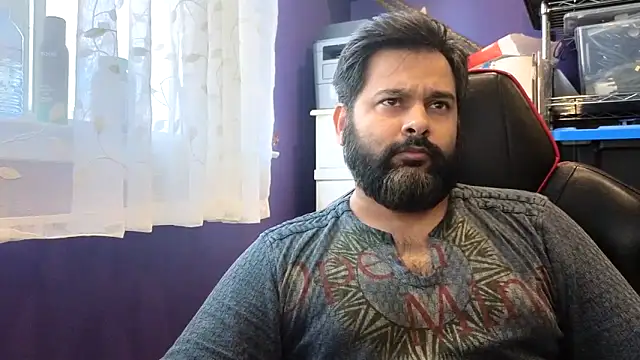 Bad_bearded_dad live sex cam