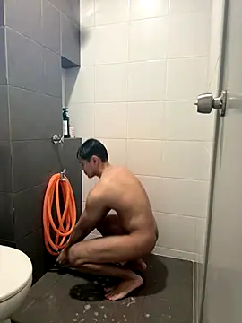 dang_U_Guys_R_poor's cam snapshot