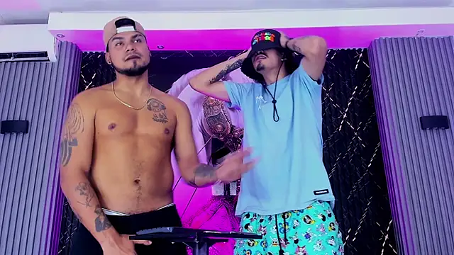 handsome_boys22's cam snapshot