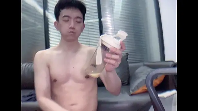 CouplingCry's cam snapshot