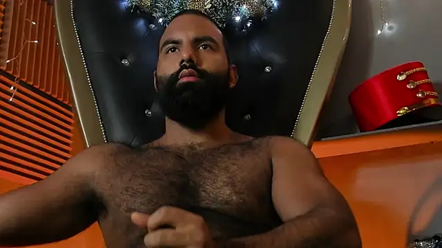 BeardAndrew live sex cam