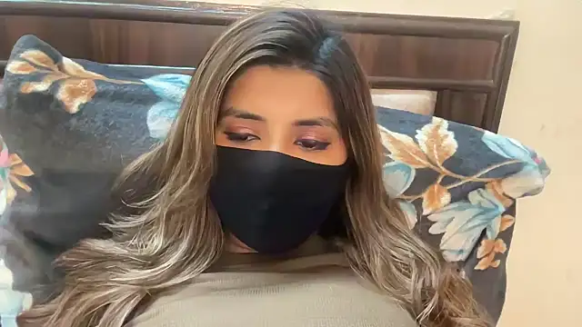 Meadow_Rain's cam snapshot