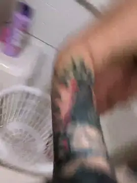 sexycockfiend777's cam snapshot