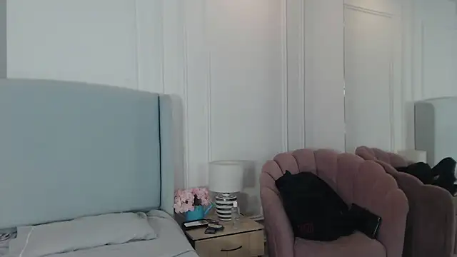 ChantalGarner's cam snapshot