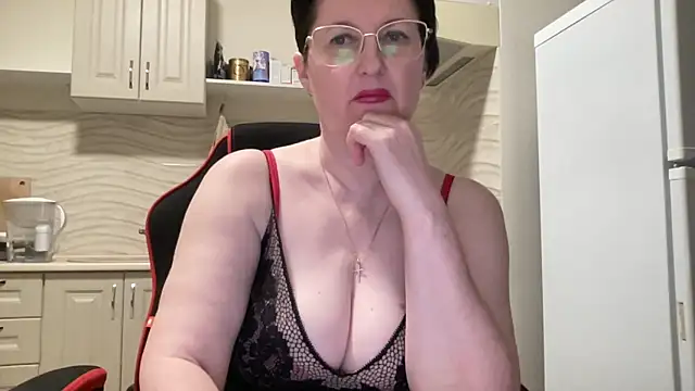 _HotMilfPussy_'s cam snapshot