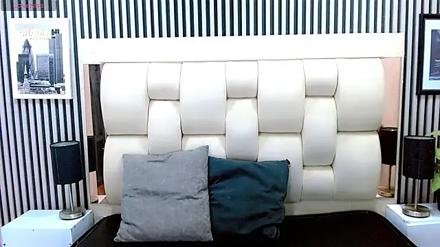 Irenne_Rouss's cam snapshot