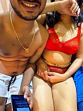 RealcoupleP's cam snapshot